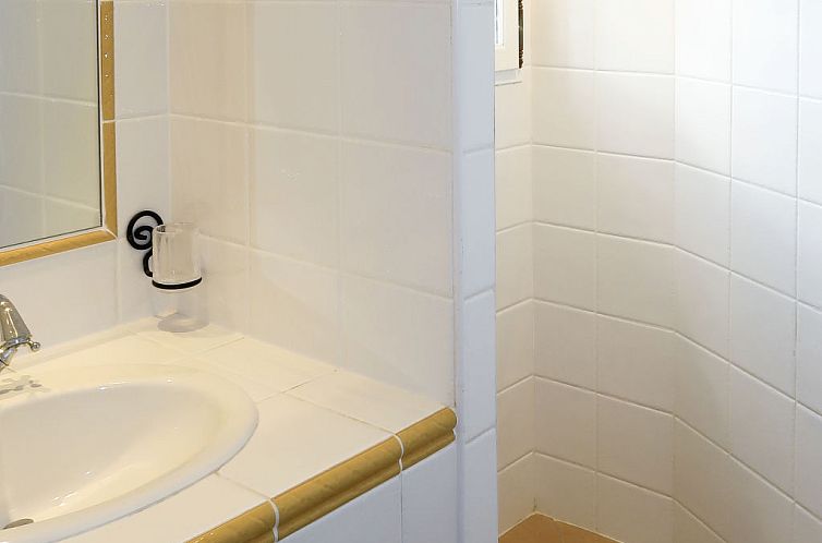 Vakantiehuis Hameaux de la Calade (FEN171)