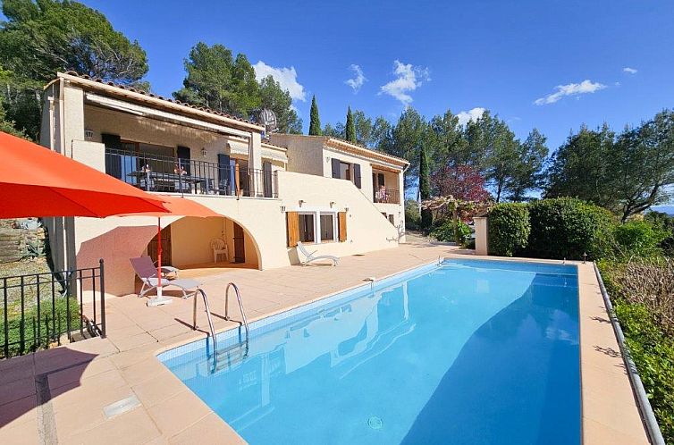 Vrijstaande woning in Flayosc