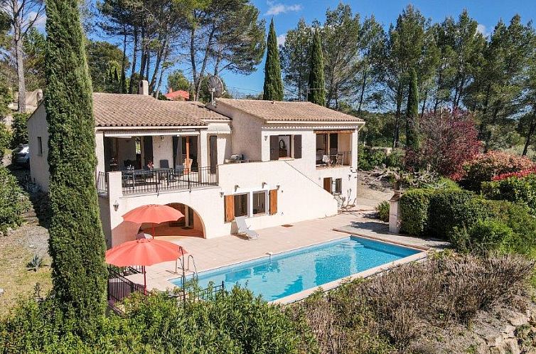 Vrijstaande woning in Flayosc