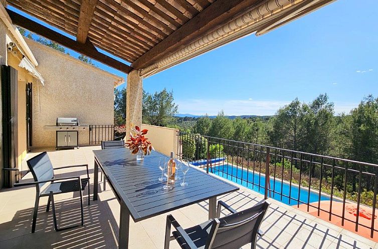 Vrijstaande woning in Flayosc