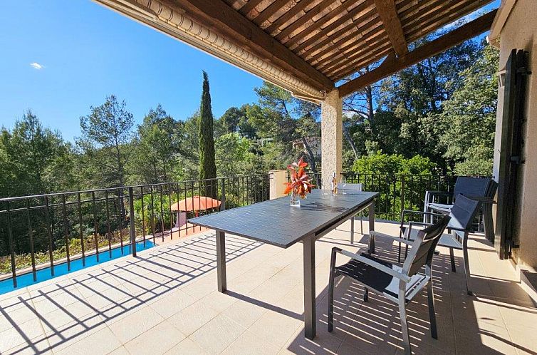 Vrijstaande woning in Flayosc