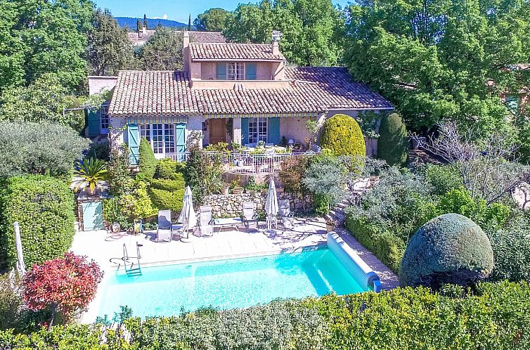 Vrijstaande woning in Flayosc