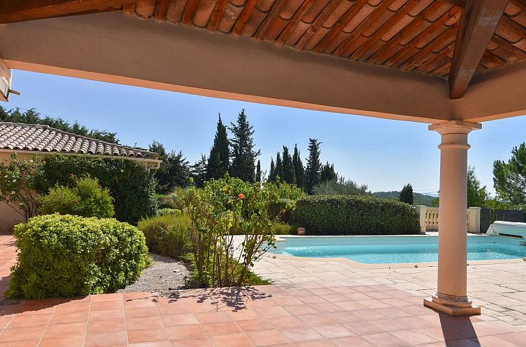 Vrijstaande woning in Flayosc