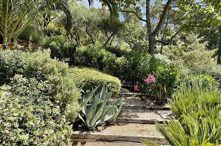 Vrijstaande woning in Flayosc
