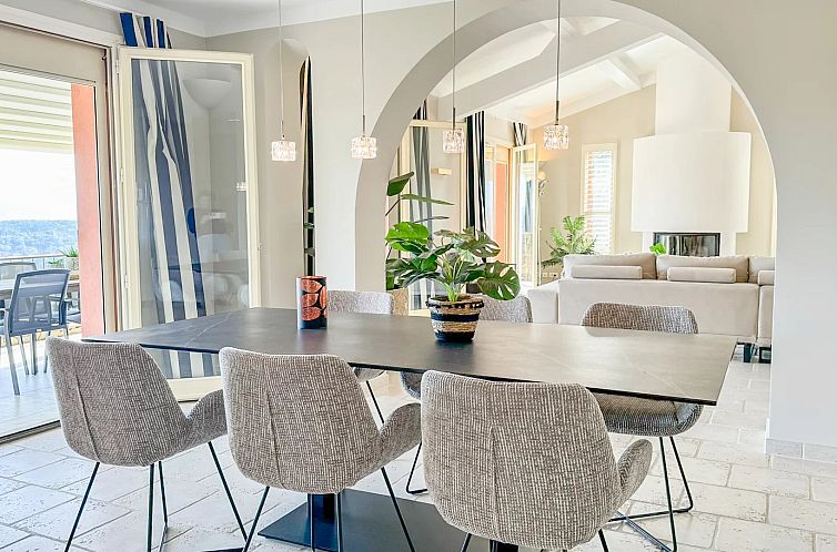 Vrijstaande woning in Flayosc