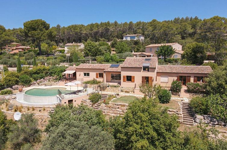 Vrijstaande woning in Flayosc