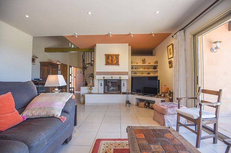 Vrijstaande woning in Flayosc