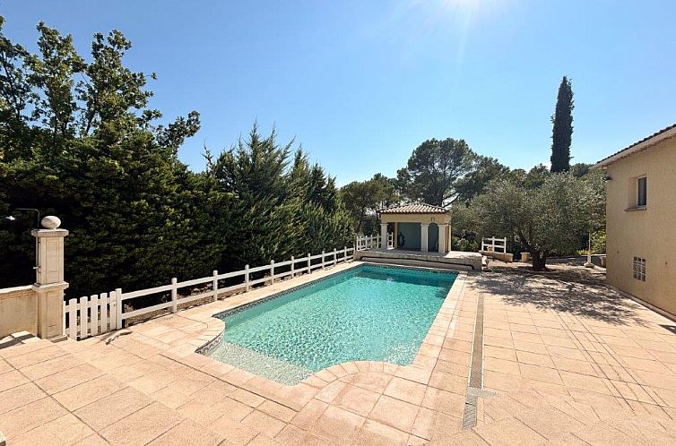 Vrijstaande woning in Flayosc