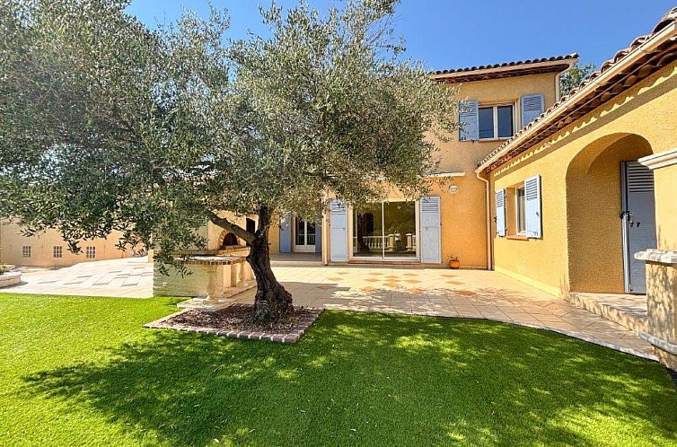 Vrijstaande woning in Flayosc