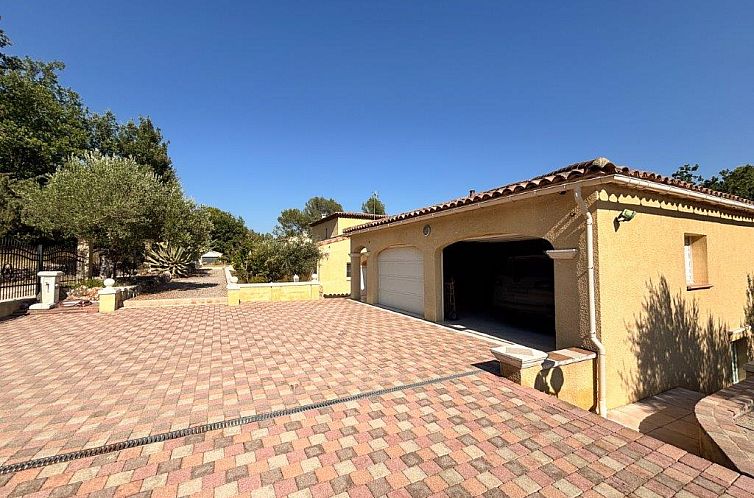 Vrijstaande woning in Flayosc