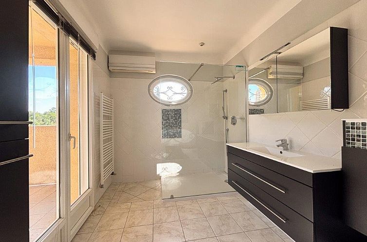 Vrijstaande woning in Flayosc