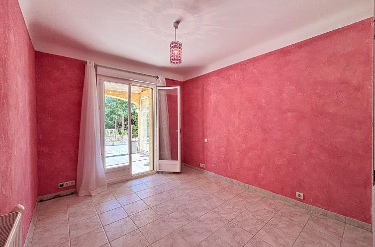 Vrijstaande woning in Flayosc