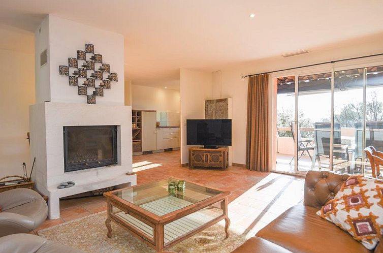 Vrijstaande woning in  Flayosc - Les Arcs-Sur-Argens