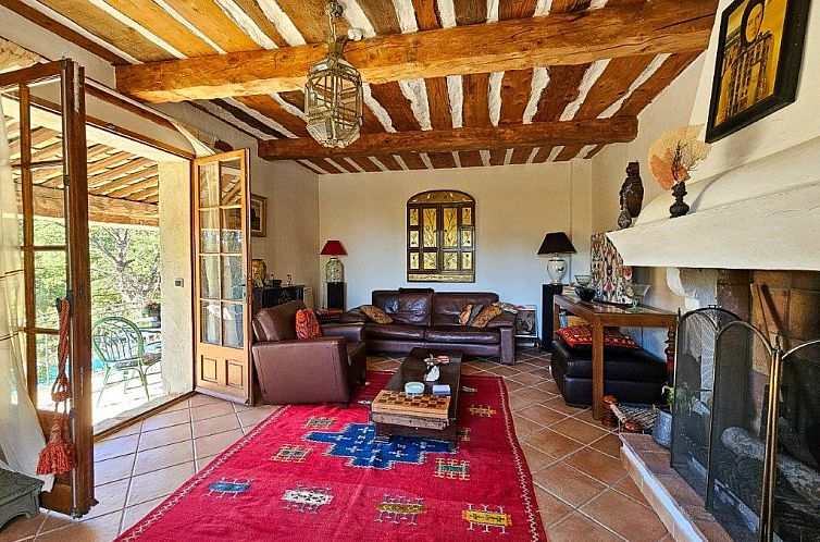 Vrijstaande woning in Flayosc