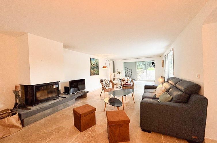 Vrijstaande woning in Flayosc