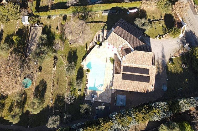 Vrijstaande woning in  Flayosc - Les Arcs-Sur-Argens