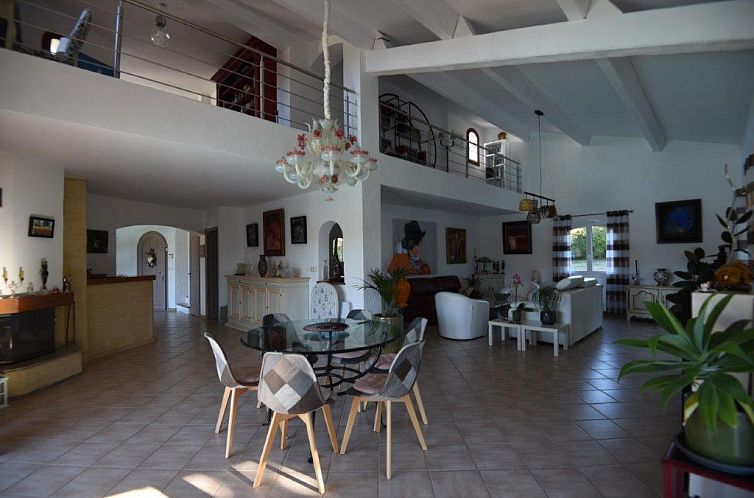 Vrijstaande woning in  Flayosc - Les Arcs-Sur-Argens