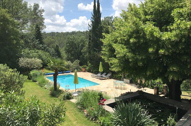 Vrijstaande woning in Flayosc