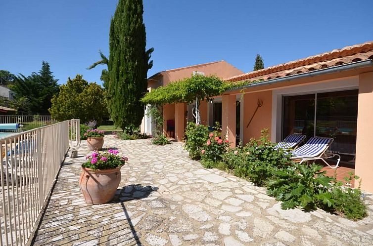 Vakantiehuis "Le Rieu" mit eigener Terrasse