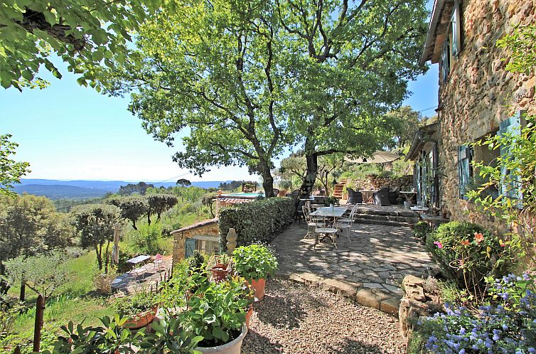 Vrijstaande woning in Cotignac