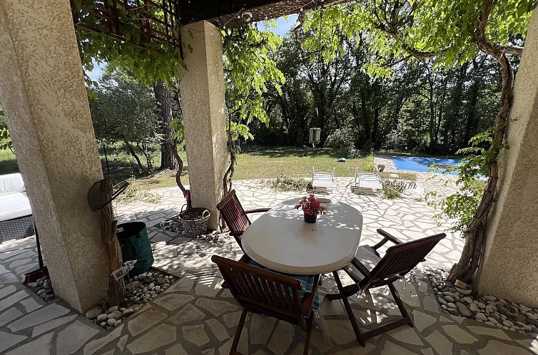 Vrijstaande woning in Cotignac