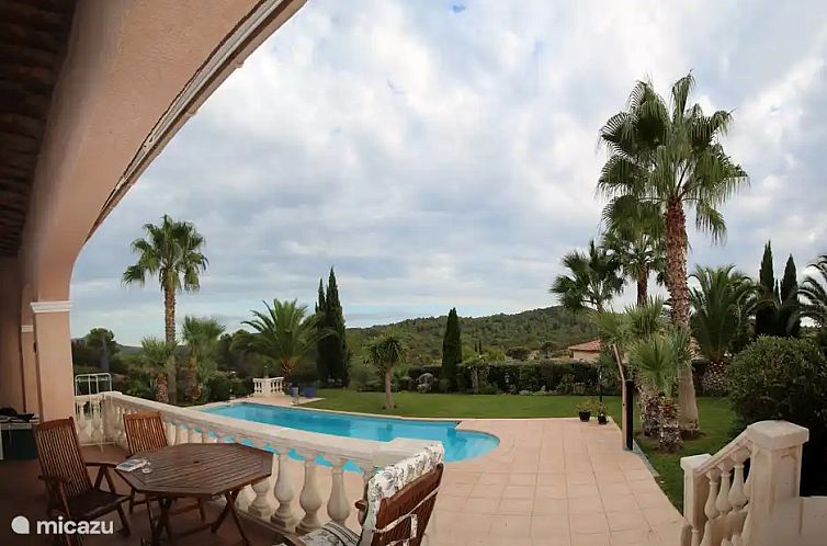 Villa Cote D'Azur privé zwbad 8 pers