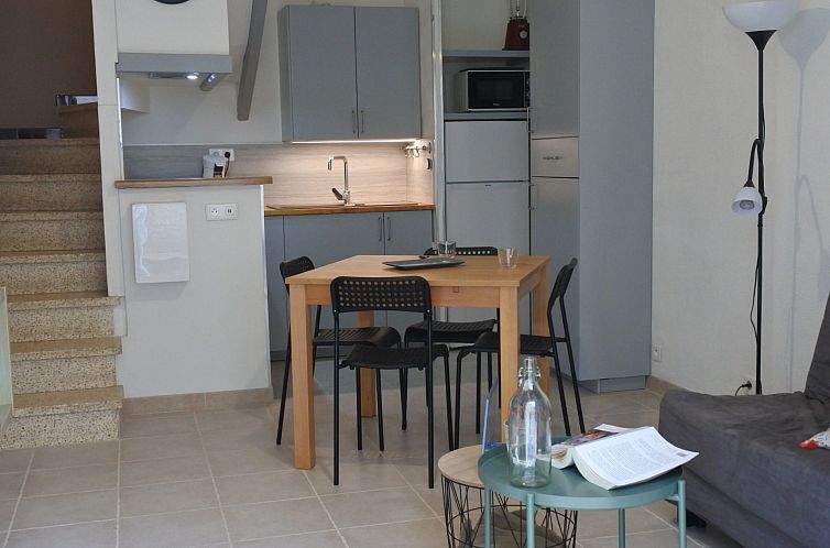 Guest house 0483003 - Holiday property Provence / Cote d'Azur - Vakantiehuis Studio proche Tour Luma Arles