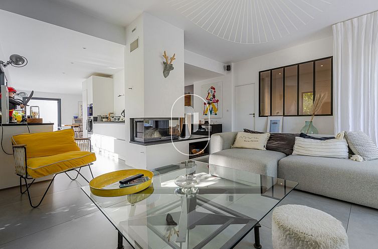 Vrijstaande woning in Éguilles