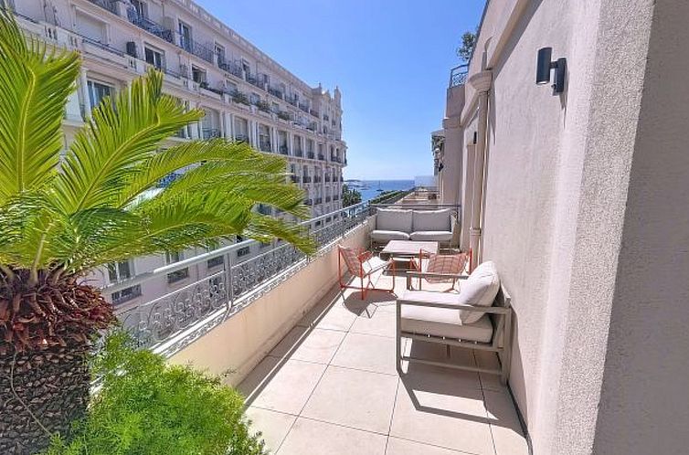 Guest house 04831109 - Apartment Provence / Cote d'Azur - Appartement Penthouse luxury 3 bedroom 406