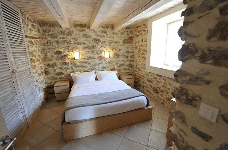 Appartement Wohnung "Eze" mit Privatparkplatz