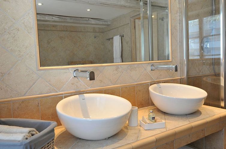 Appartement Wohnung "Eze" mit Privatparkplatz