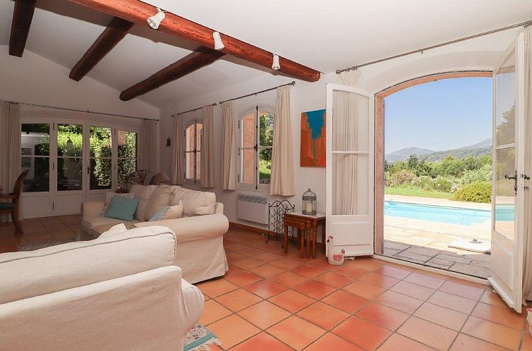 Vrijstaande woning in Seillans