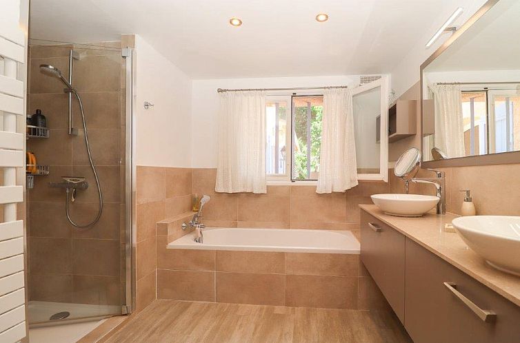 Vrijstaande woning in Seillans