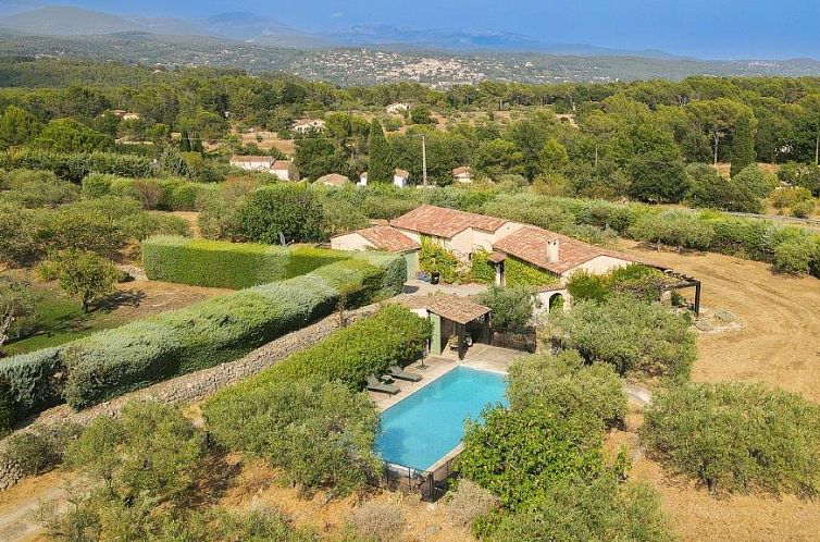 Vrijstaande woning in Seillans