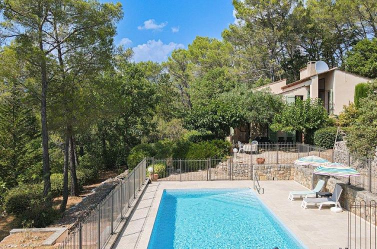 Vrijstaande woning in Seillans