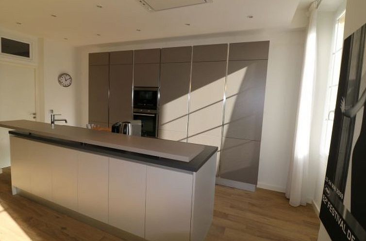 Appartement Luxury 3 bedroom Rue d'Antibes 410