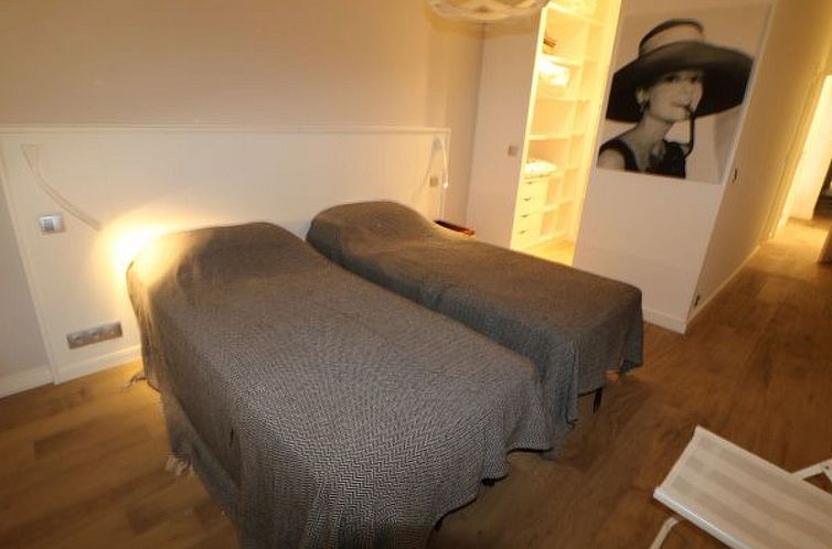 Appartement Luxury 3 bedroom Rue d'Antibes 410