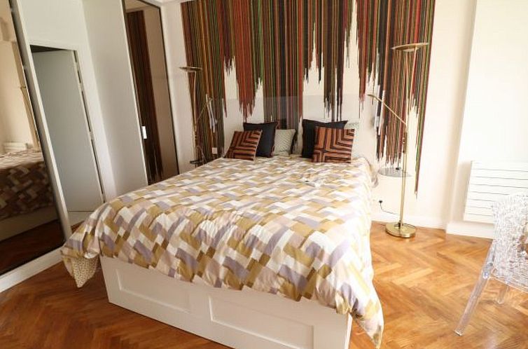 Appartement 3 bedroom facing the beach 401