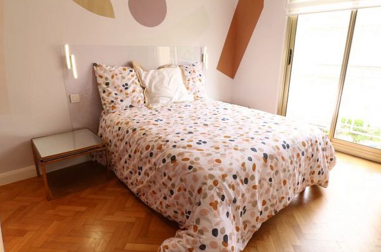 Appartement 3 bedroom facing the beach 401
