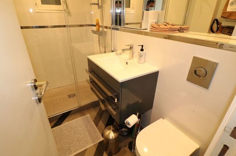 Appartement 3 bedroom facing the beach 401