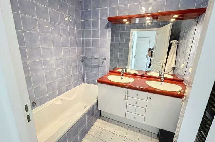 Appartement 2 bedroom 2 bathrooms with pool 339