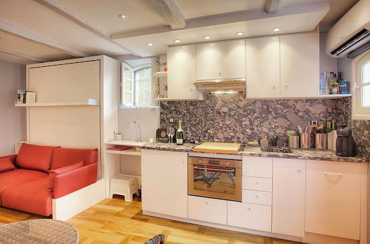 Appartement SCHÖNES STUDIO MIT GARTEN FÜR 2 IM DORF