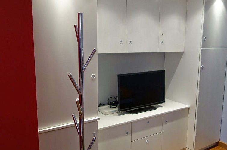 Appartement SCHÖNES STUDIO MIT GARTEN FÜR 2 IM DORF