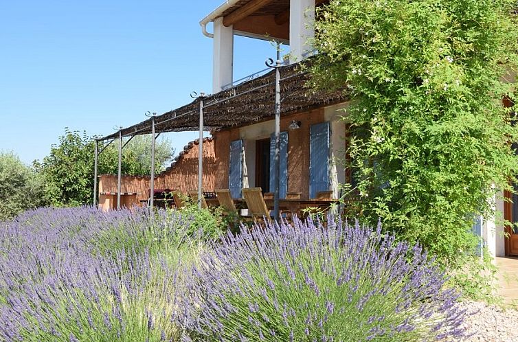 Maison Les Romarins
