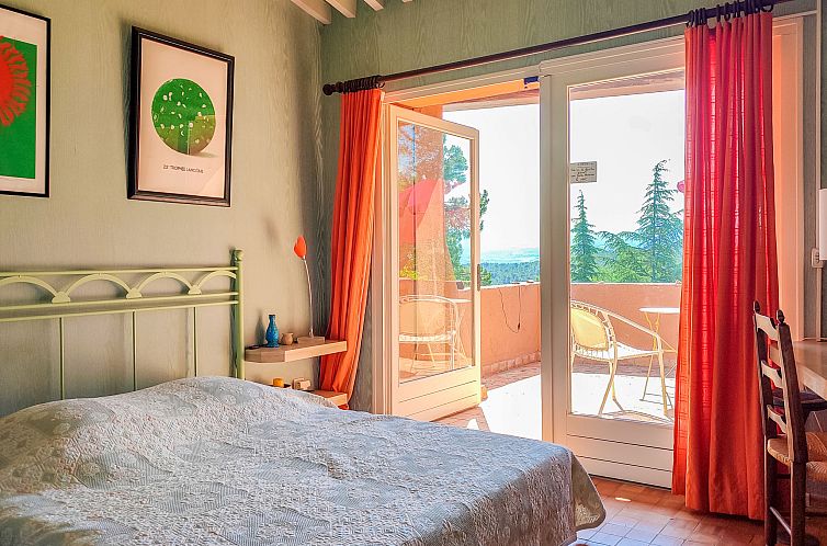 Vakantiehuis La Tourelle des Ocres