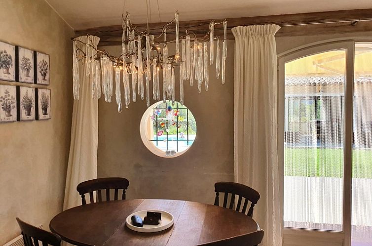 Vrijstaande woning in Salernes