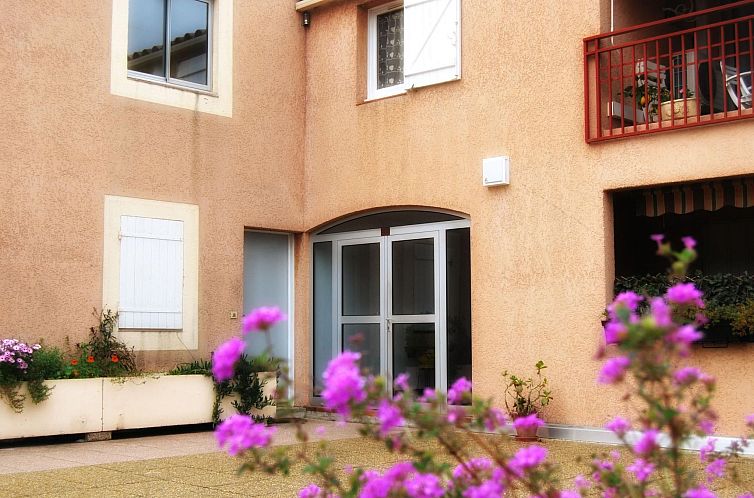 Unterkunft 0484213 - Appartement Provence / Cote d'Azur - Appartement T2climatisé au calme 2 étoiles