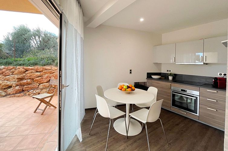 Appartement Provenzalisches Landhaus am Meer in ruhiger Lage