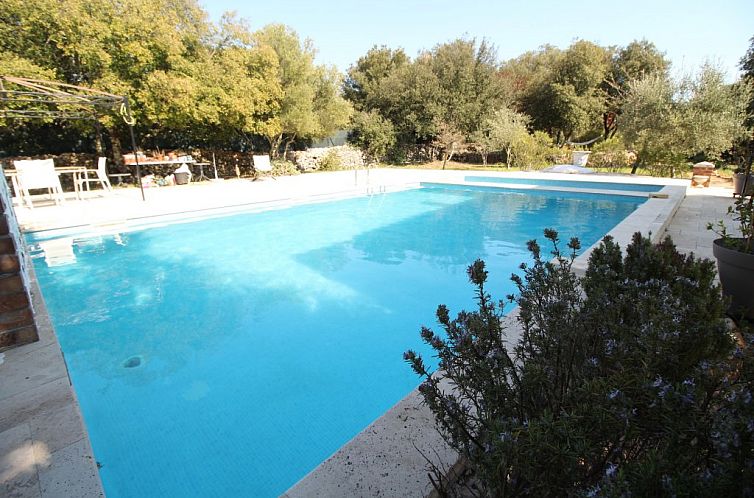 Vrijstaande woning in Flassans-Sur-Issole