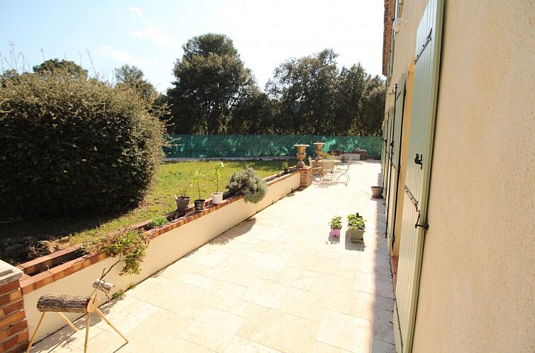 Vrijstaande woning in Flassans-Sur-Issole